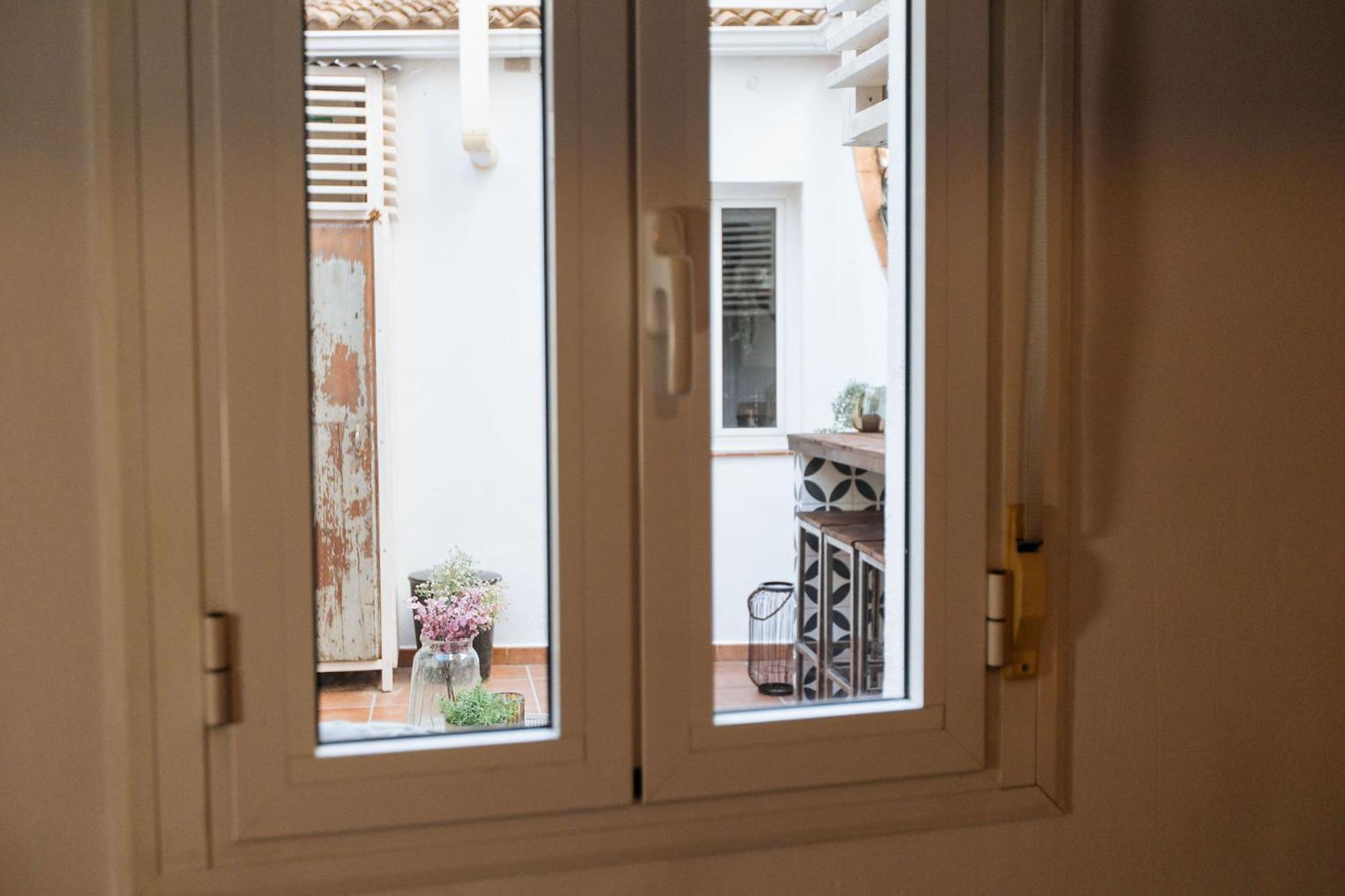 Casa Met Prive Patio Appartamento *